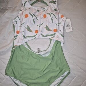 Green and White Leaf Print Swimsuit